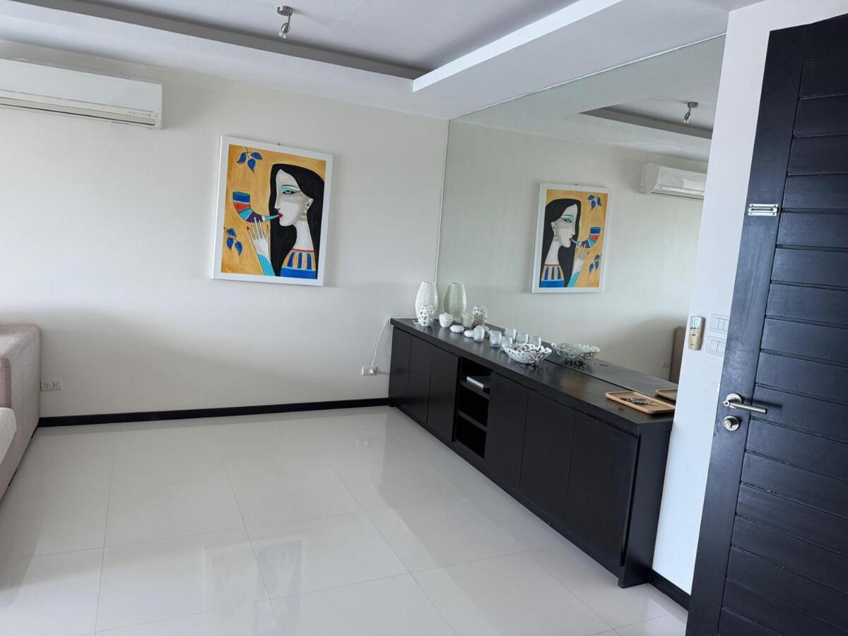 Modern 2-Bedroom Condo In Kamala Near The Beach Exterior foto