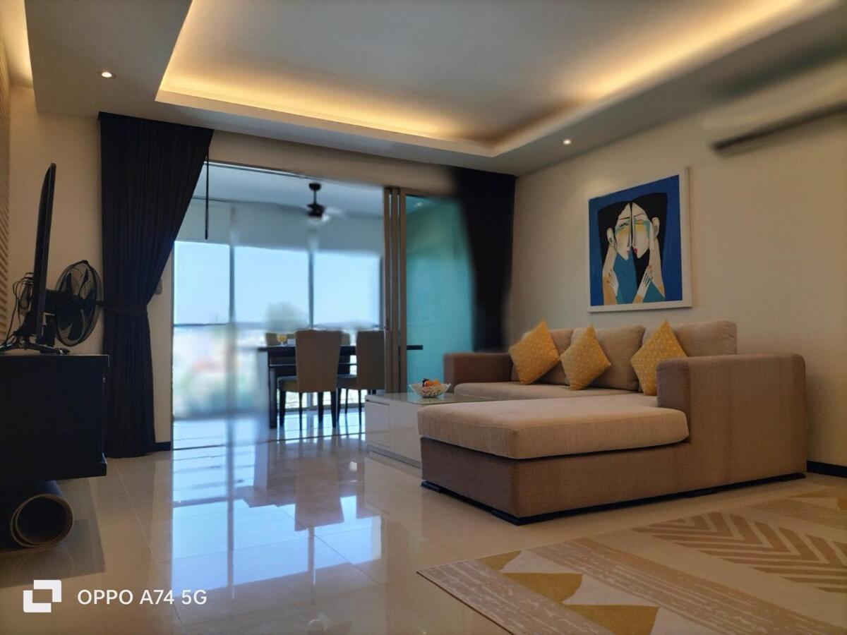 Modern 2-Bedroom Condo In Kamala Near The Beach Exterior foto